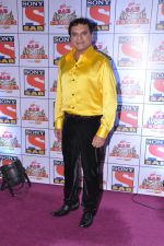 Paresh Ganatra at Sab Ke Anokhe Awards red carpet in NCPA, Mumbai on 19th Aug 2013 (105).JPG